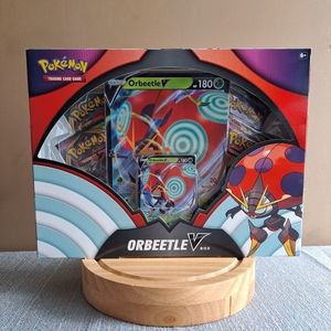 Pokemon TCG Orbeetle V Collection Box, NWT